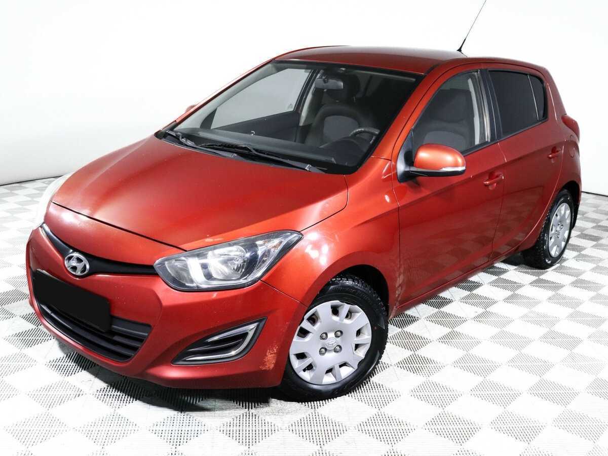 Hyundai i20, 2012 Фото №13