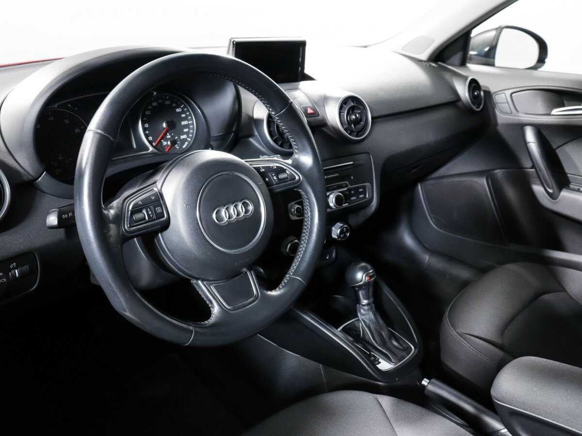 Audi A1 Sportback, 2015 Фото №11