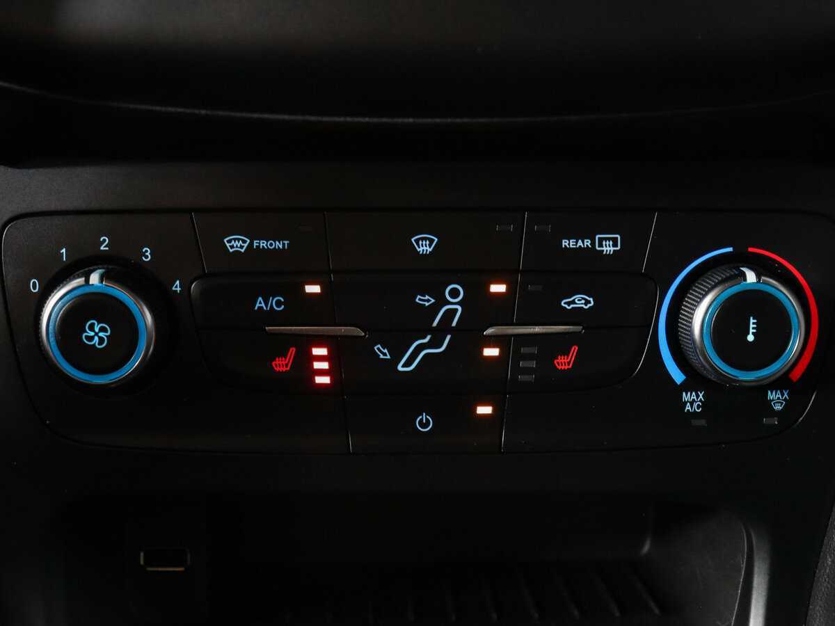 Ford Focus, 2015 Фото №21