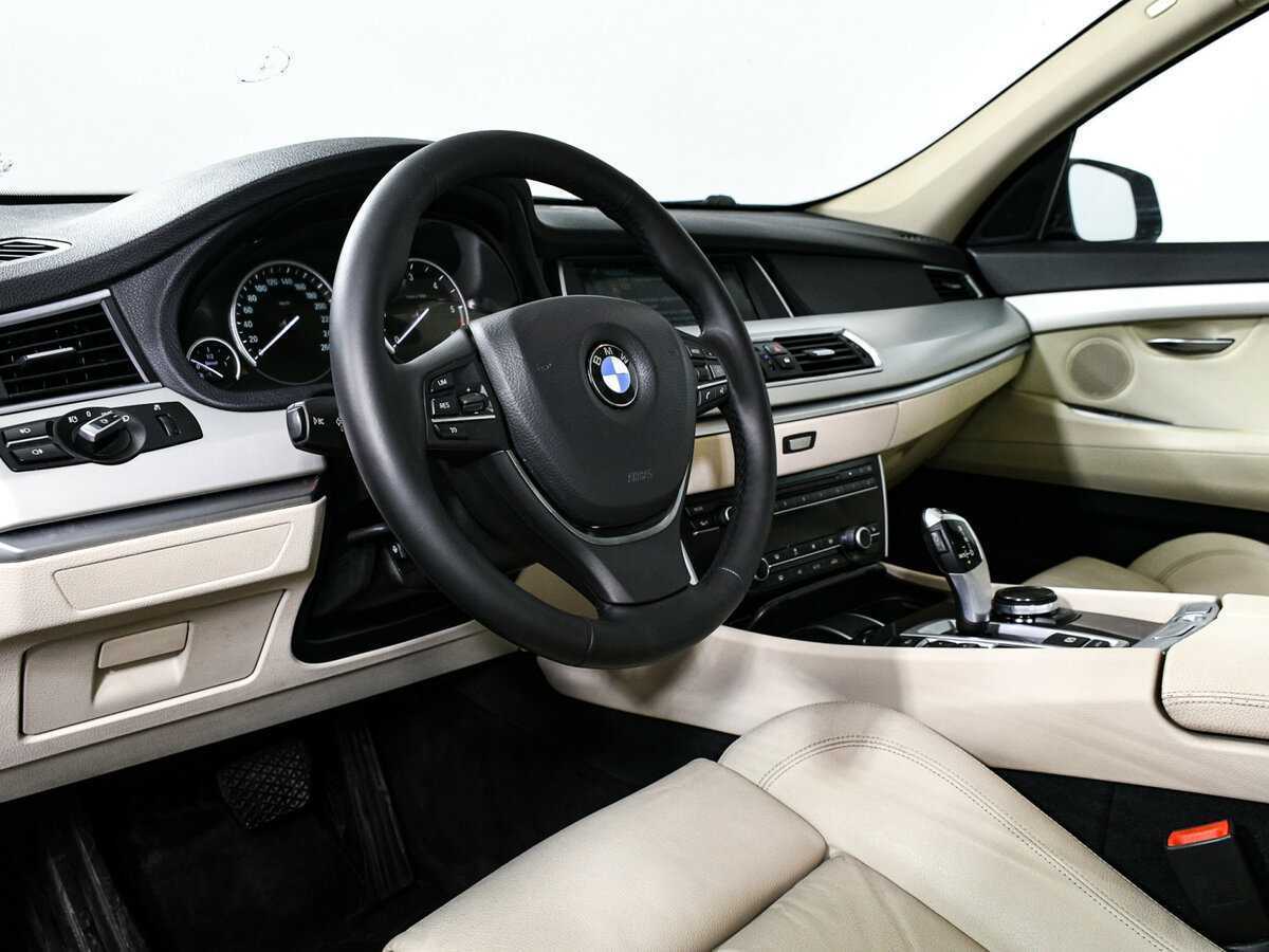 BMW 5 серии Gran Turismo 530d xDrive, 2013 Фото №12