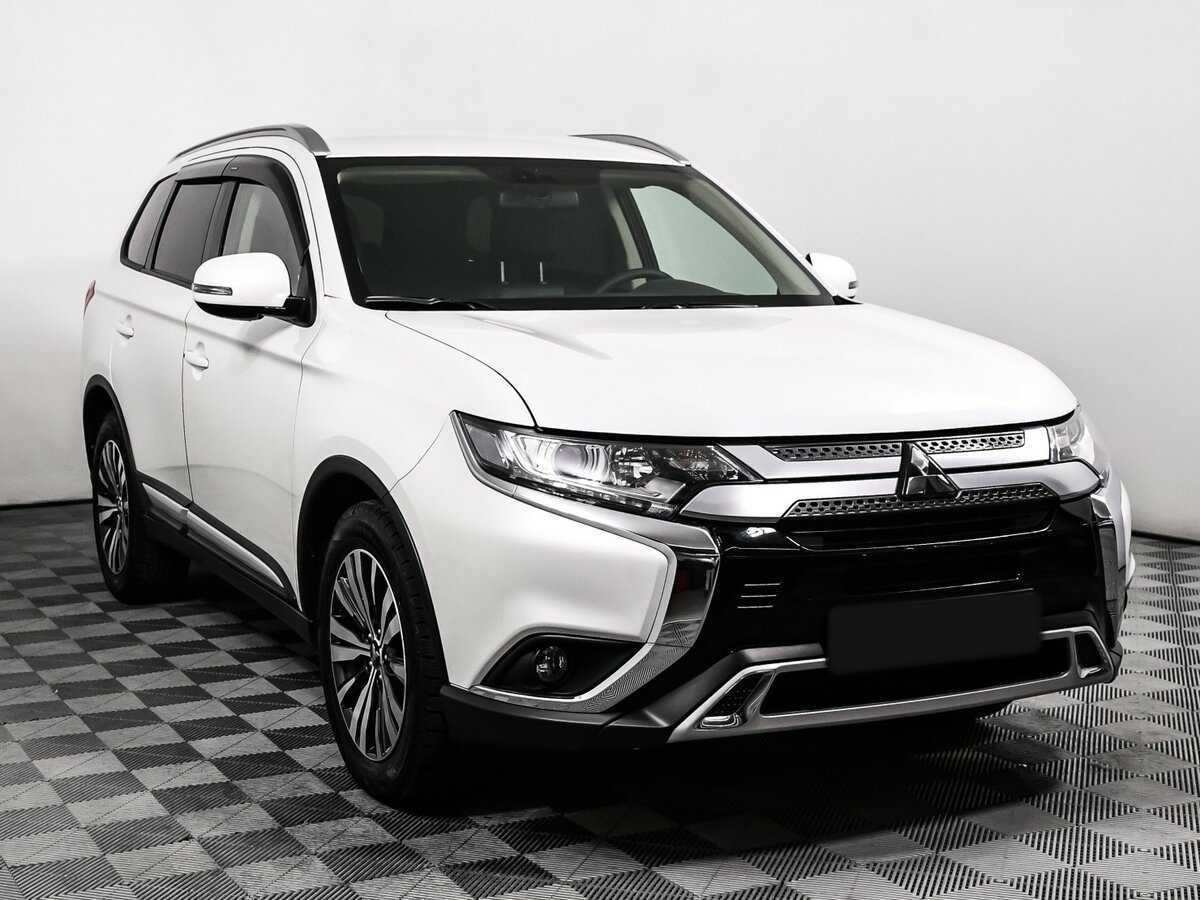 Mitsubishi Outlander, 2019 - 23 458 км. | Фото №3