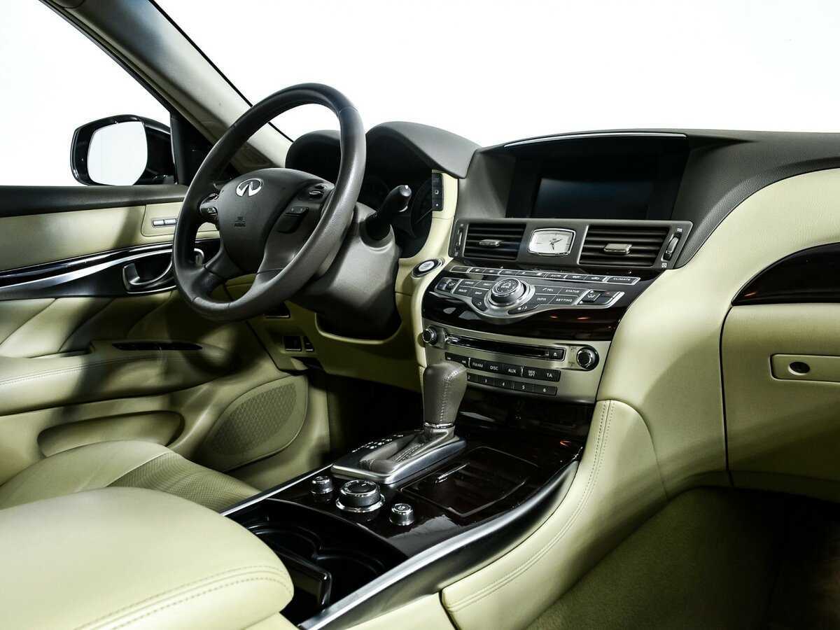 Infiniti Q70, 2016 - 101 270 км. | Фото №7