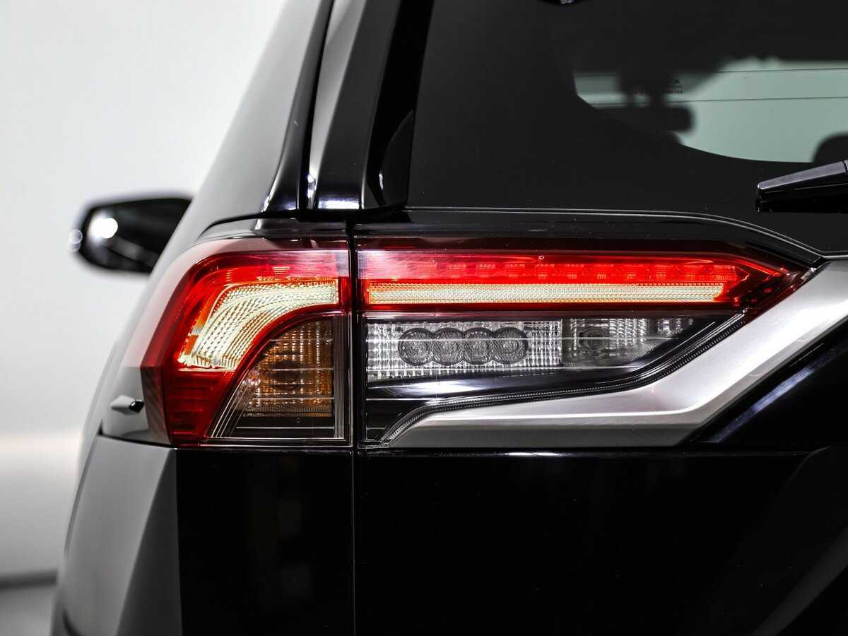 Toyota RAV4, 2020 Фото №16