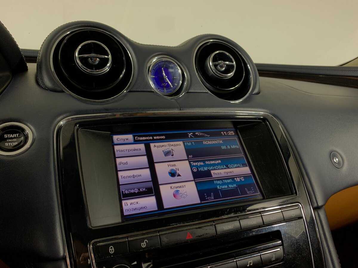 Jaguar XJ, 2012 Фото №16