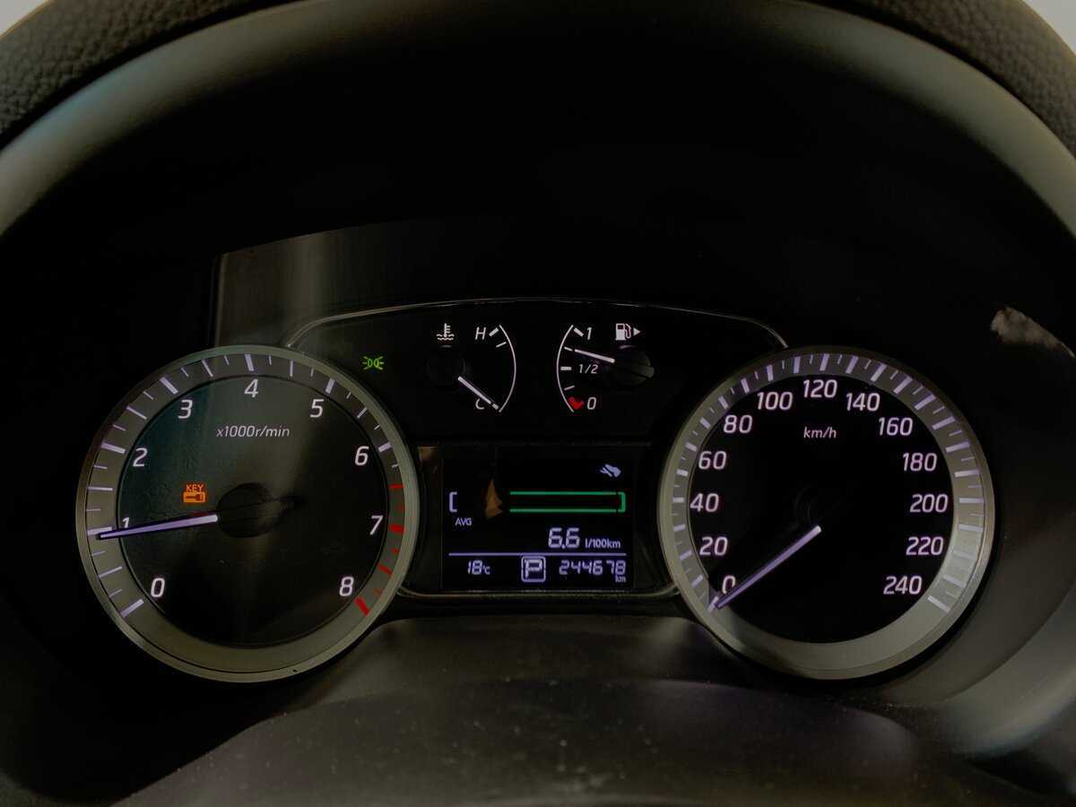 Nissan Sentra, 2014 Фото №15