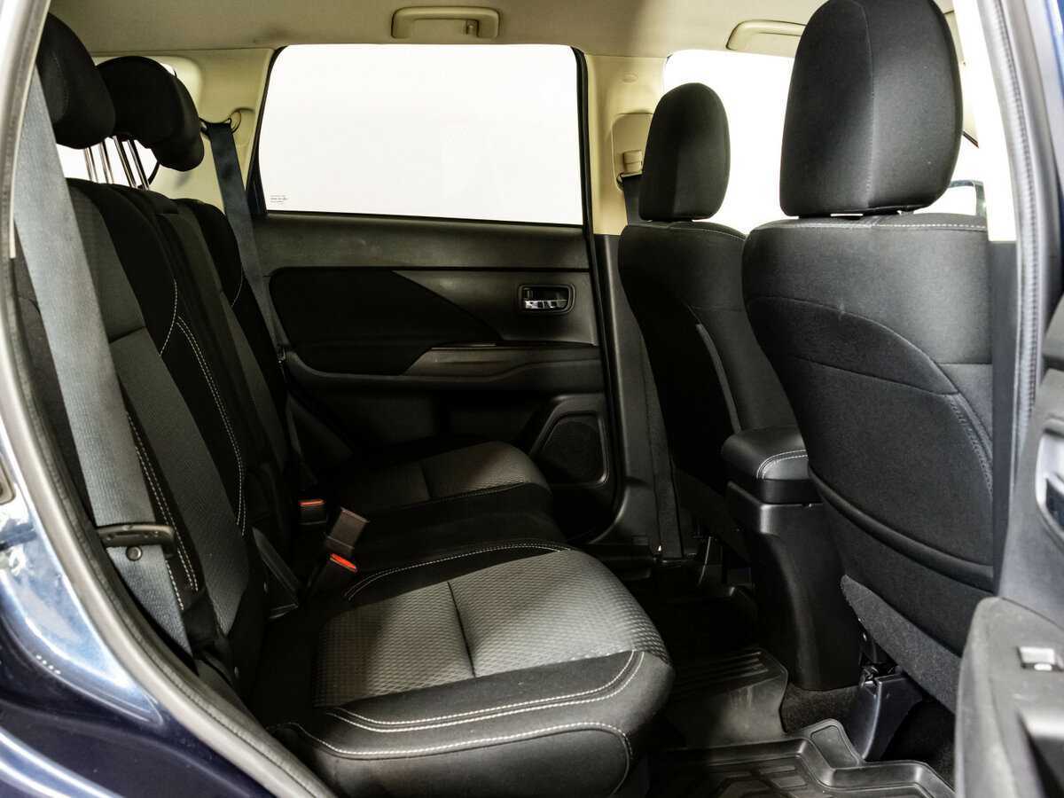 Mitsubishi Outlander, 2020 Фото №15