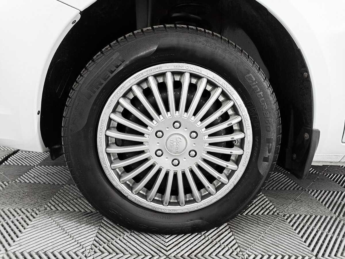 Lada (ВАЗ) Vesta SW, 2019 Фото №18