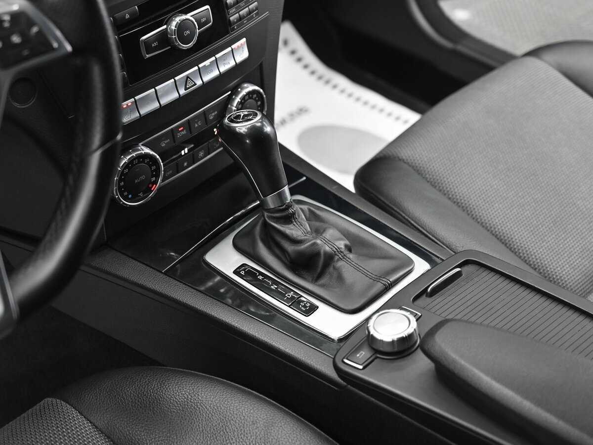 Mercedes-Benz C-Класс 180 BlueEFFICIENCY, 2012 Фото №11