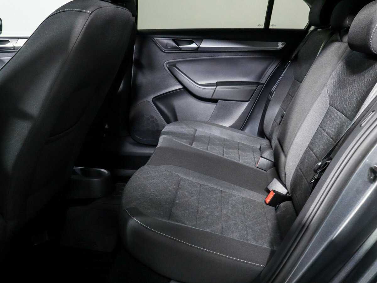 Volkswagen Polo, 2020 Фото №10