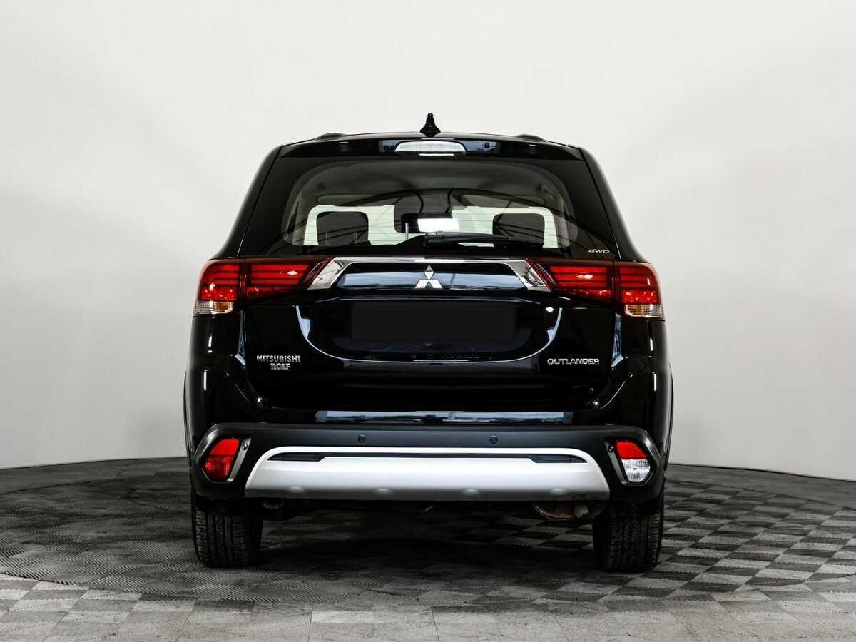 Mitsubishi Outlander, 2018 - 126 019 км. | Фото №5