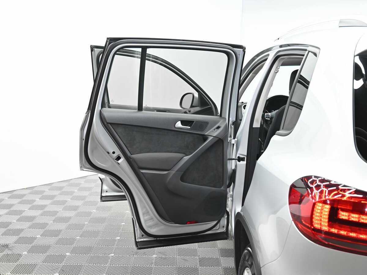 Volkswagen Tiguan, 2016 Фото №6