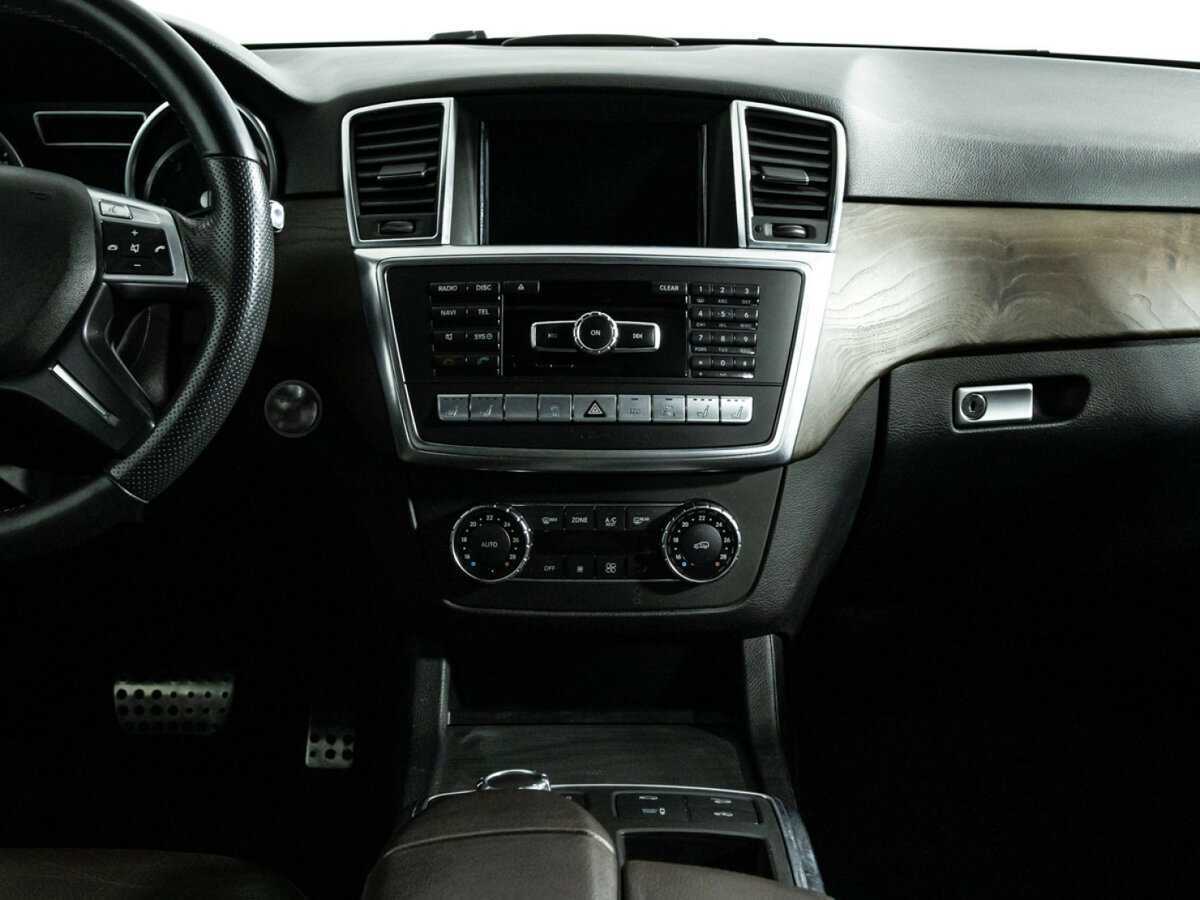 Mercedes-Benz M-Класс 350 CDI, 2012 Фото №14