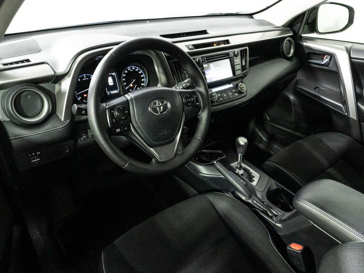 Toyota RAV4, 2015 Фото №11
