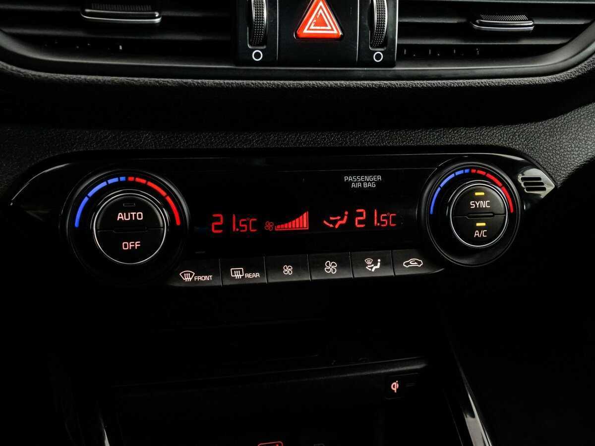 Kia Cerato, 2018 Фото №13