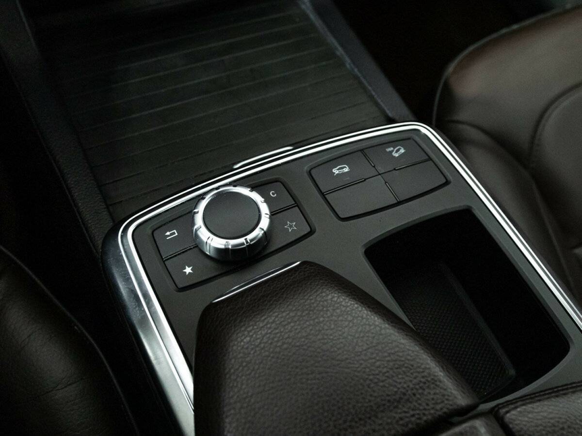 Mercedes-Benz M-Класс 350, 2012 Фото №22