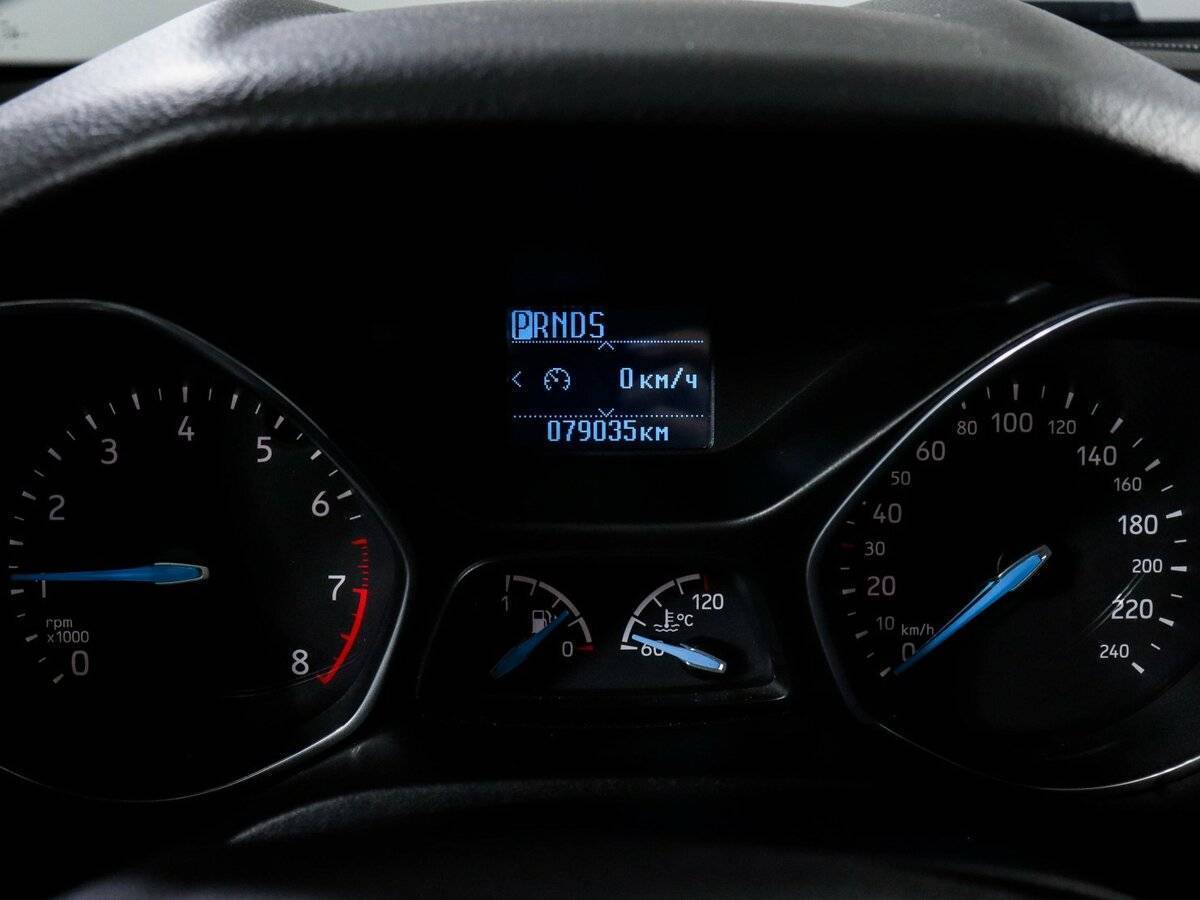 Ford Focus, 2018 Фото №11