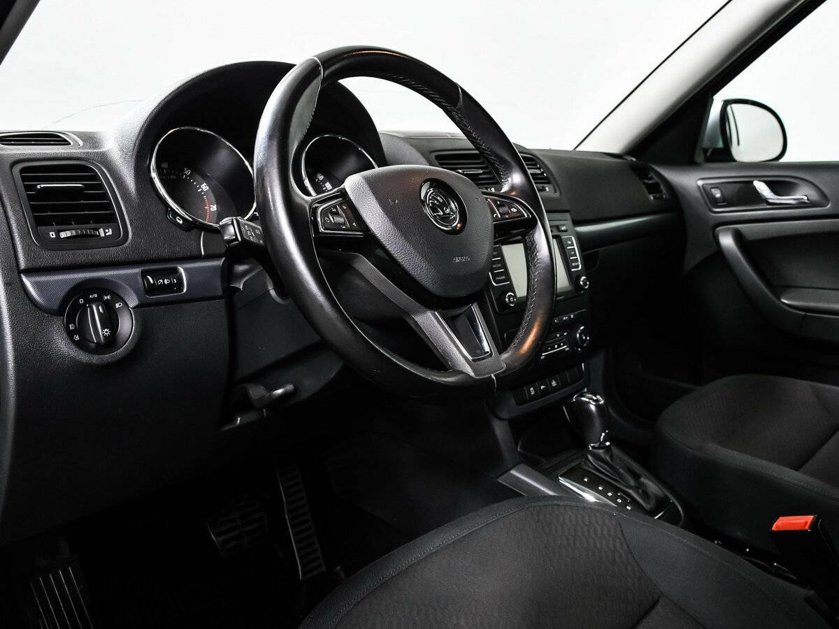 Skoda Yeti, 2014 Фото №12