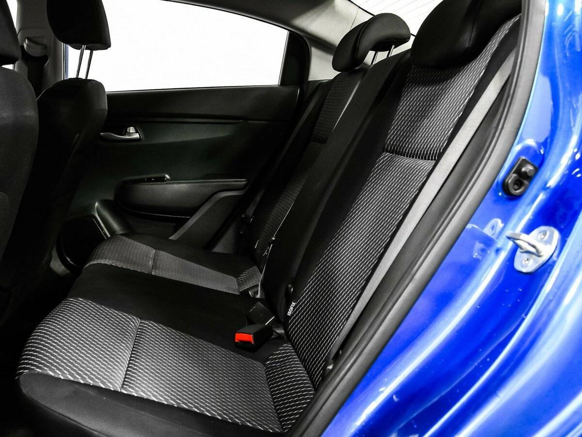 Kia Rio, 2018 Фото №12