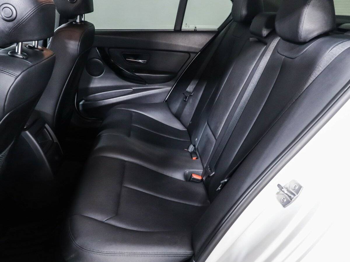 BMW 3 серии 316i, 2013 Фото №10