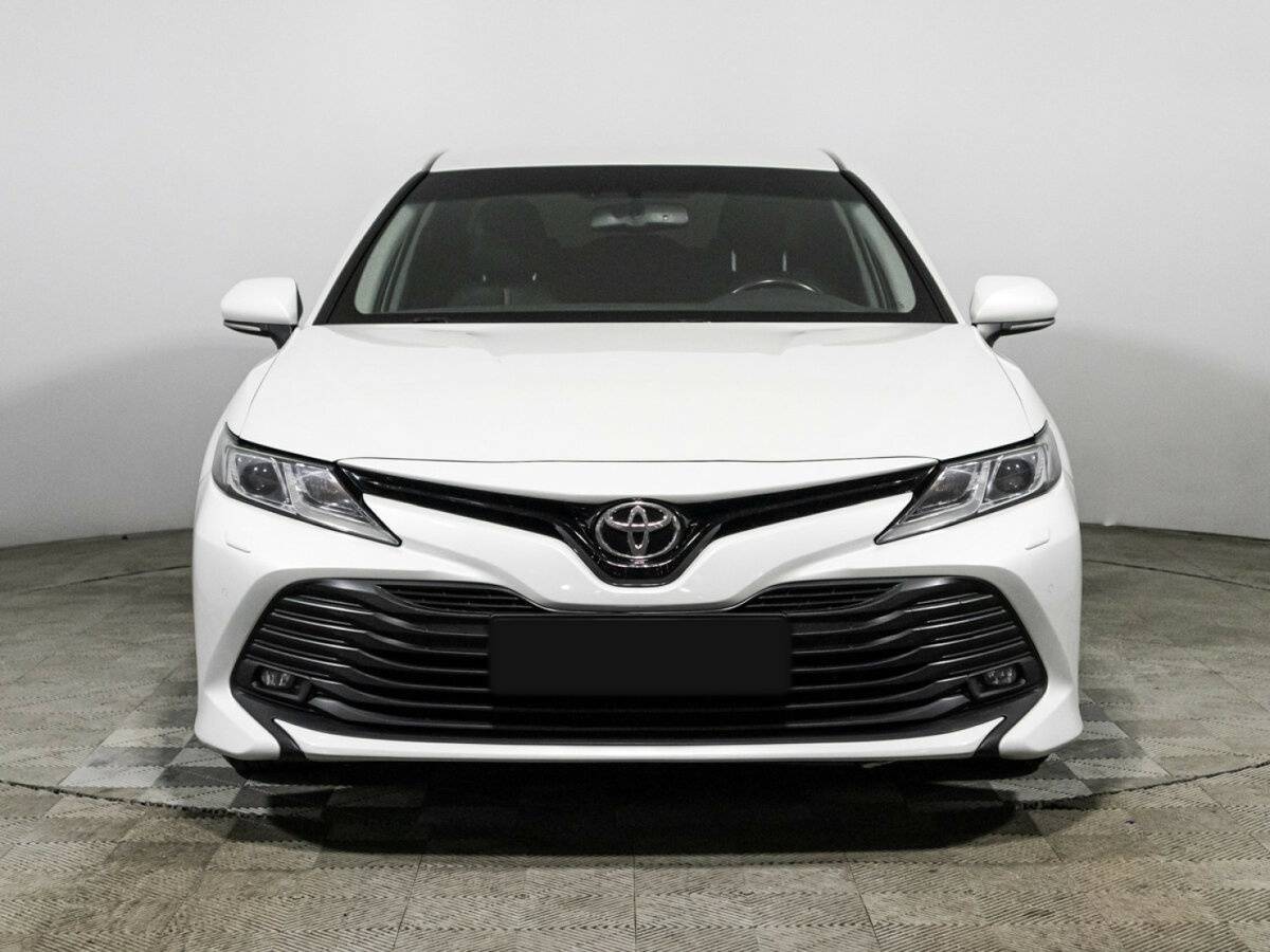Toyota Camry, 2020 - 152 645 км. | Фото №2