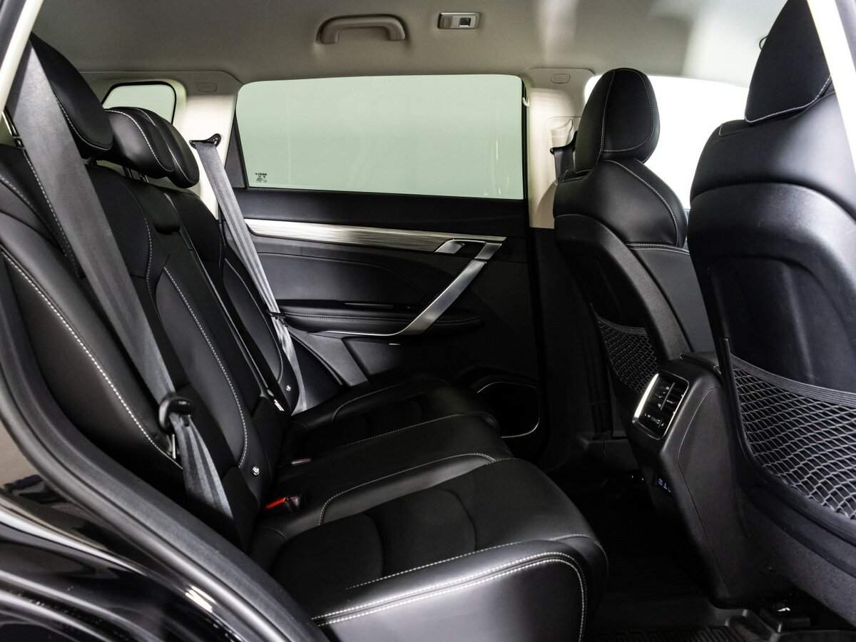 Geely Atlas Pro, 2023 Фото №18