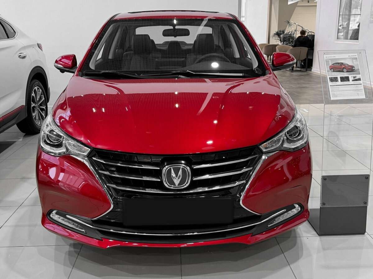 Changan Alsvin, 2023 - 1 116 км. | Фото №2