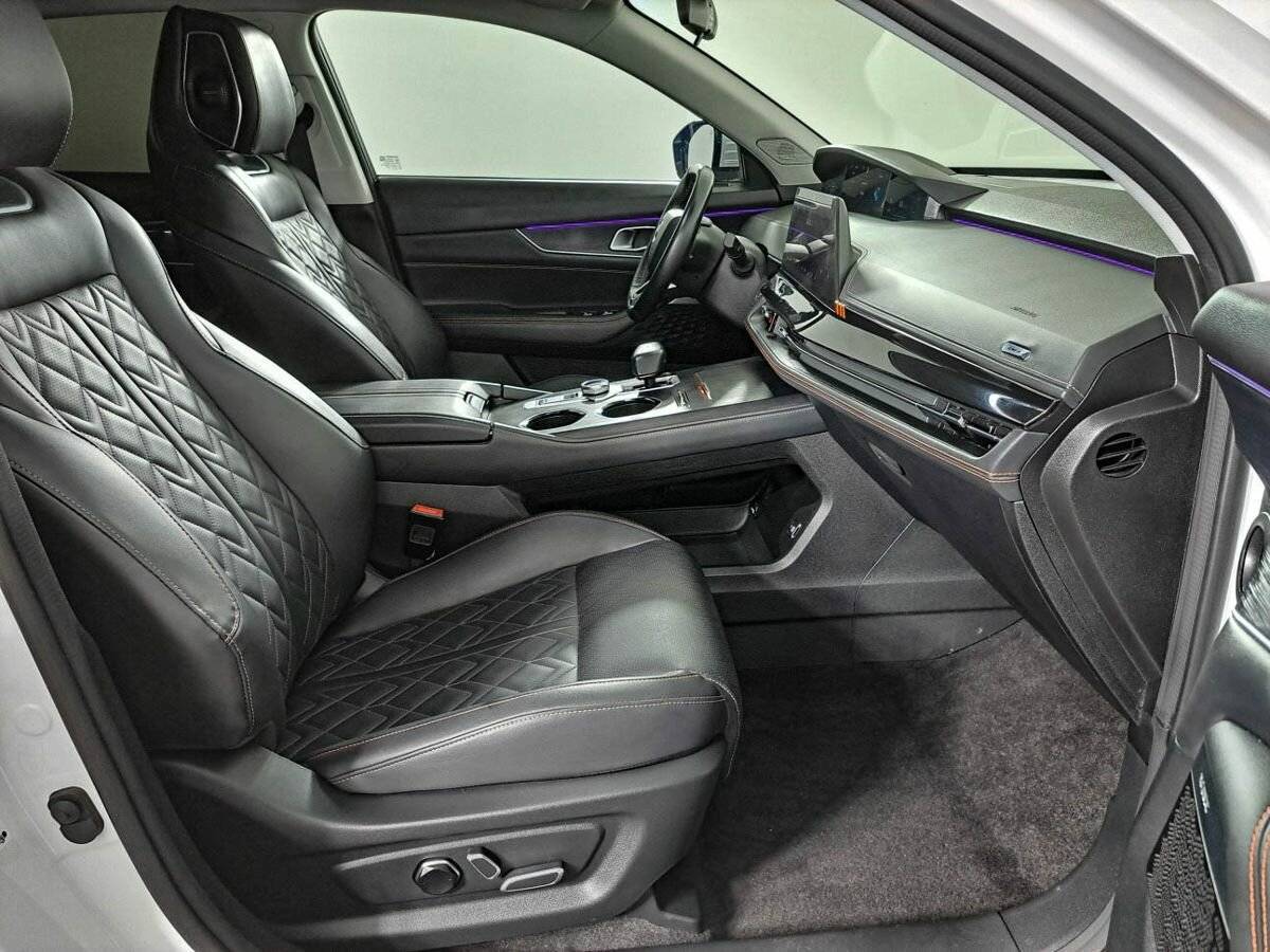 Changan UNI-K, 2023 Фото №9