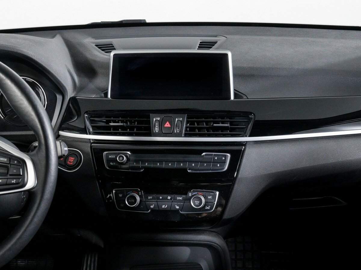 BMW X1 18i sDrive, 2021 Фото №13