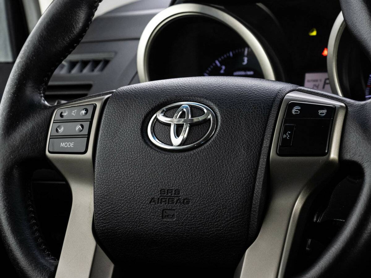 Toyota Land Cruiser Prado, 2013 Фото №13