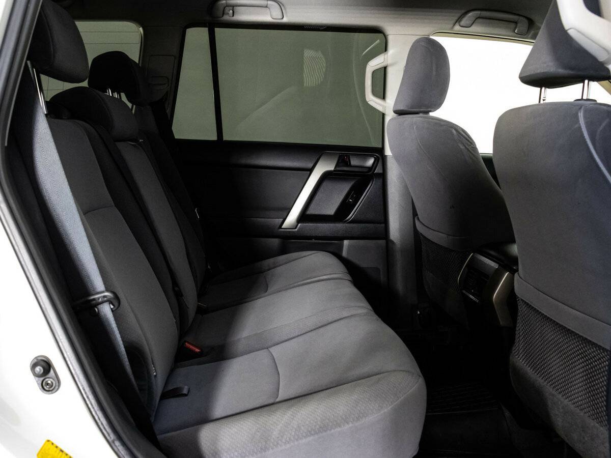 Toyota Land Cruiser Prado, 2013 Фото №16