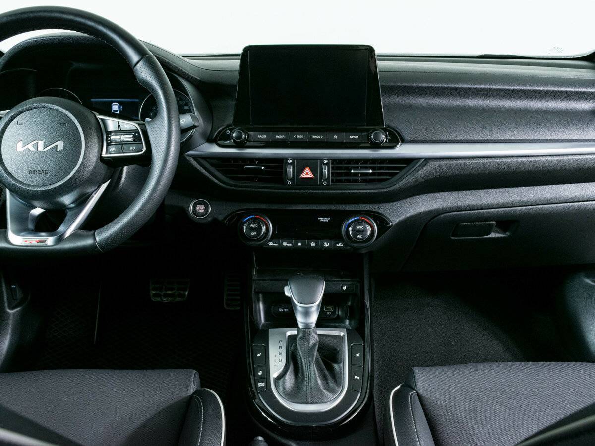 Kia Cerato, 2021 Фото №11