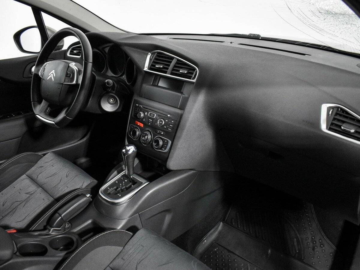 Citroen C4, 2012 Фото №12