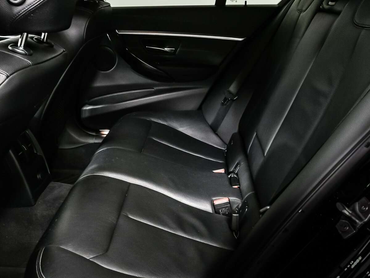 BMW 3 серии 320d xDrive, 2016 Фото №12