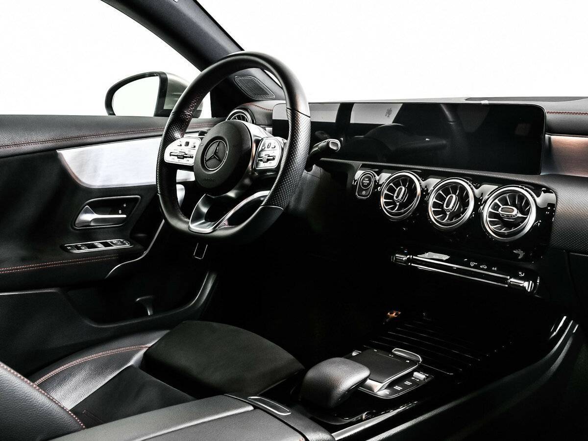Mercedes-Benz CLA 200, 2020 Фото №9