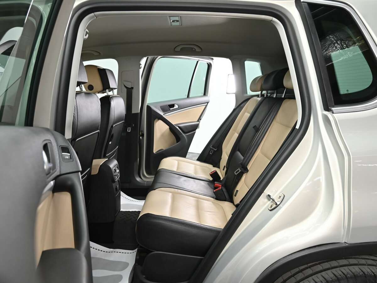 Volkswagen Tiguan, 2012 Фото №15