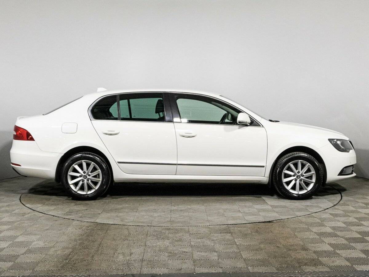 Skoda Superb DSG, 2013 Фото №4
