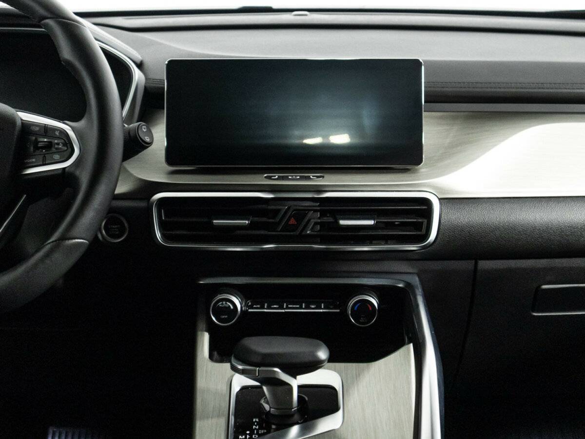 Geely Coolray, 2023 Фото №14