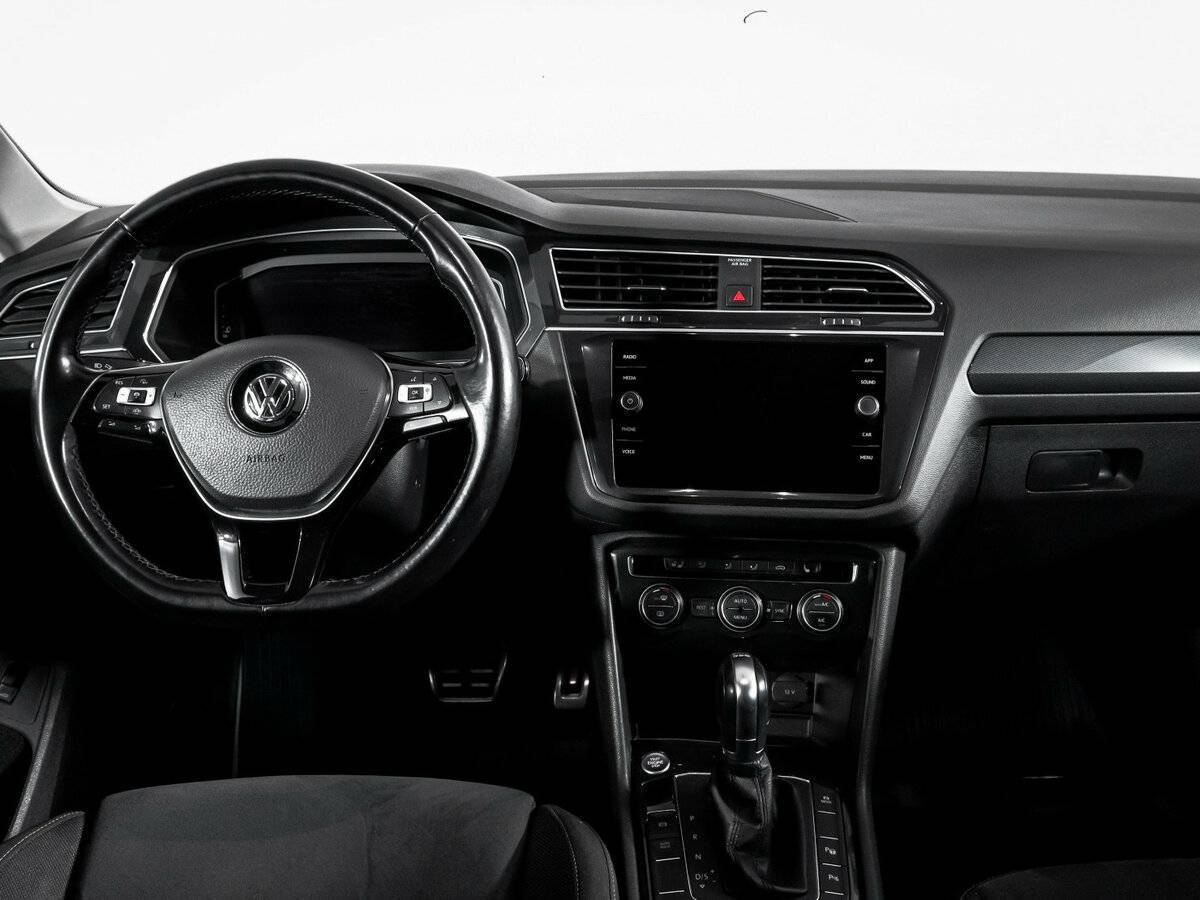 Volkswagen Tiguan, 2019 Фото №12