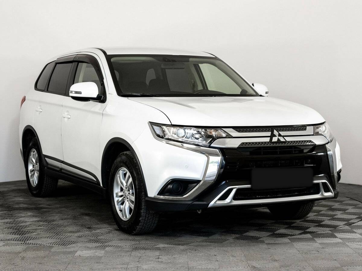 Mitsubishi Outlander, 2019 - 56 706 км. | Фото №3