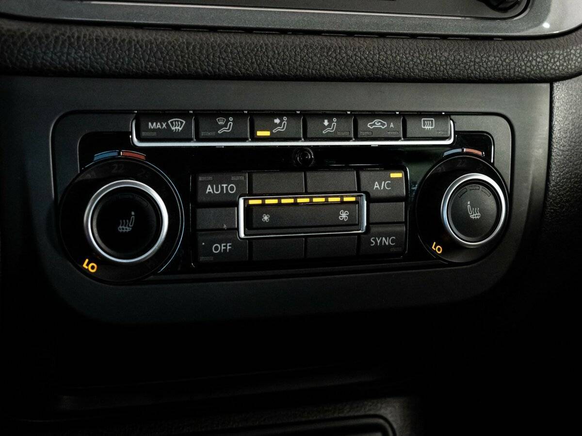 Volkswagen Tiguan, 2014 Фото №17