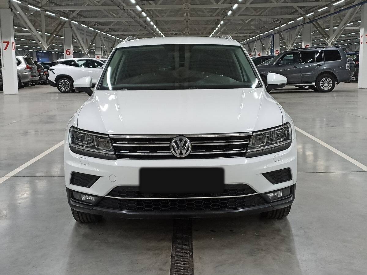 Volkswagen Tiguan, 2017 - 150 001 км. | Фото №2
