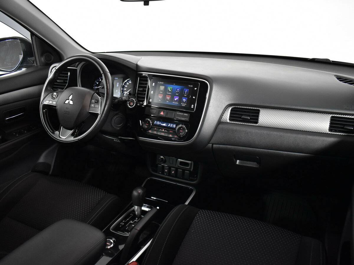 Mitsubishi Outlander, 2018 Фото №9