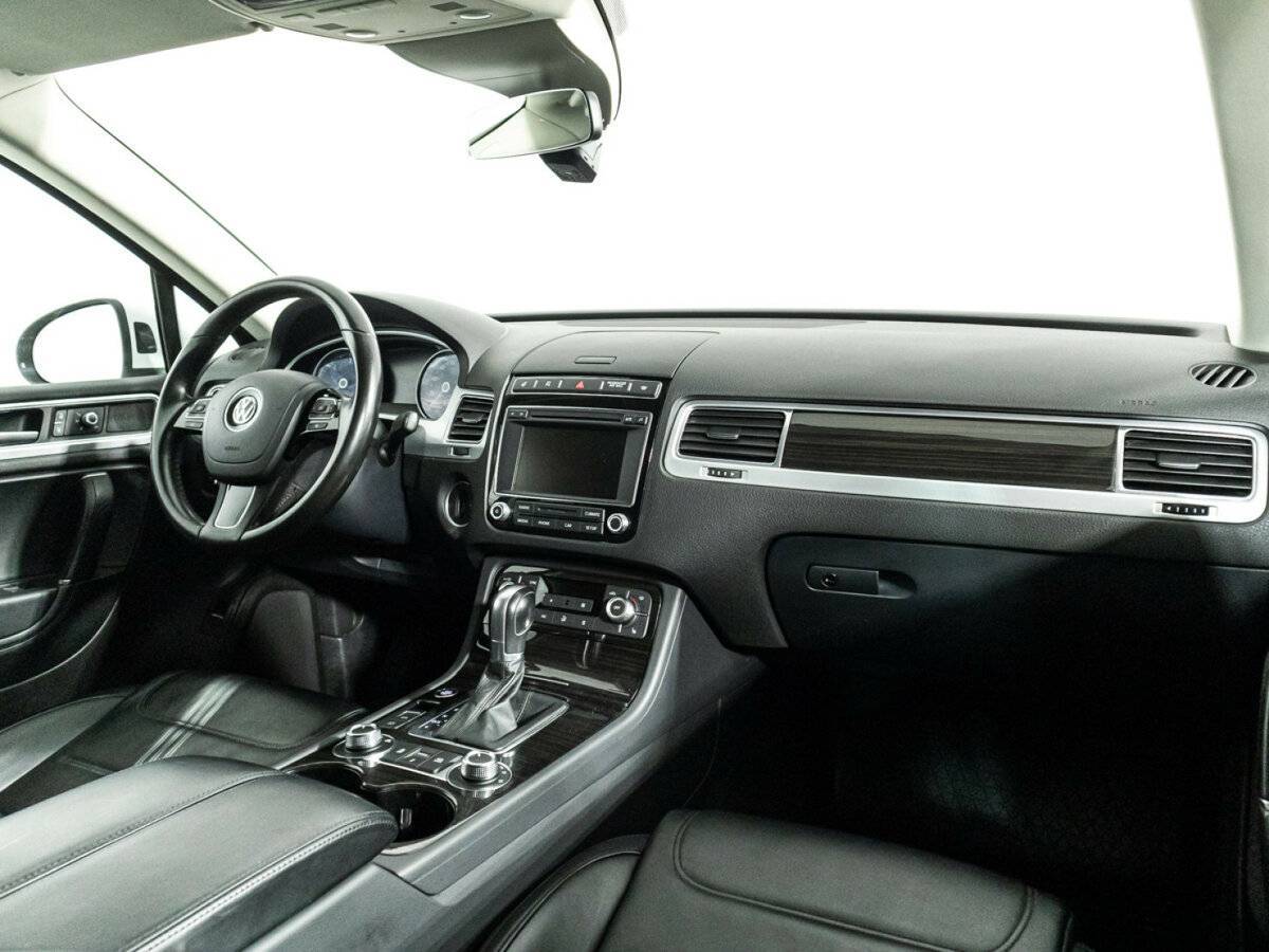Volkswagen Touareg, 2016 Фото №9