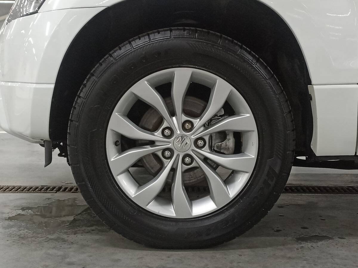 Suzuki Grand Vitara, 2013 Фото №18