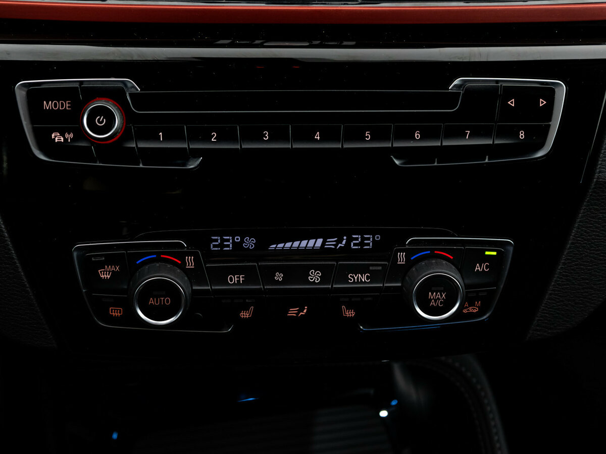 BMW X1 20i xDrive II (F48), 2017 Фото №11