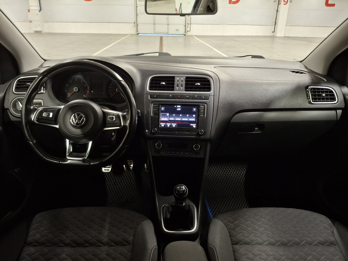 Volkswagen Polo V Рестайлинг, 2018 Фото №14