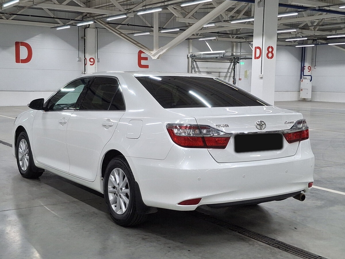 Toyota Camry VII (XV50) Рестайлинг, 2015 Фото №7