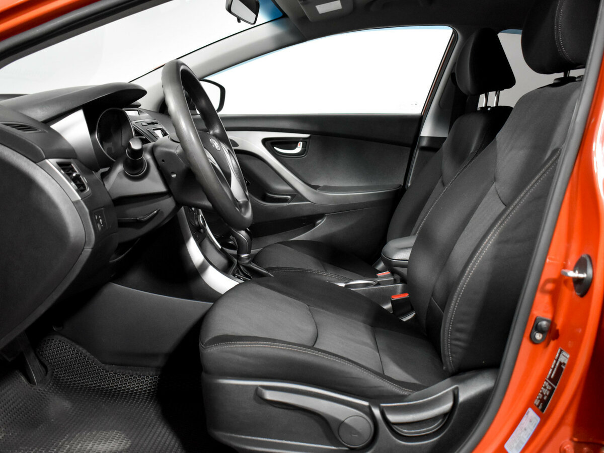 Hyundai Elantra V (MD) Рестайлинг, 2015 Фото №10