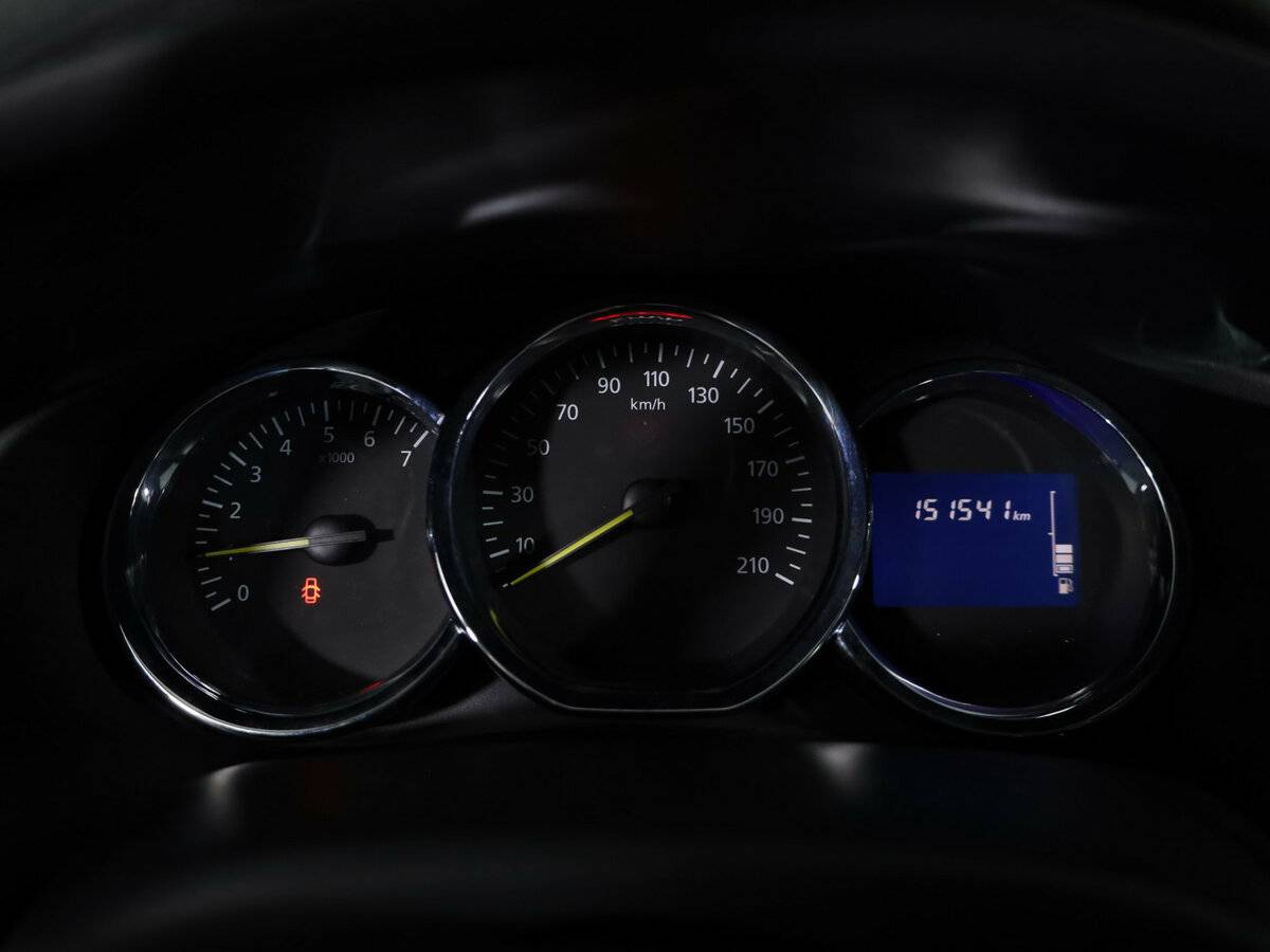 Renault Logan II, 2015 Фото №14