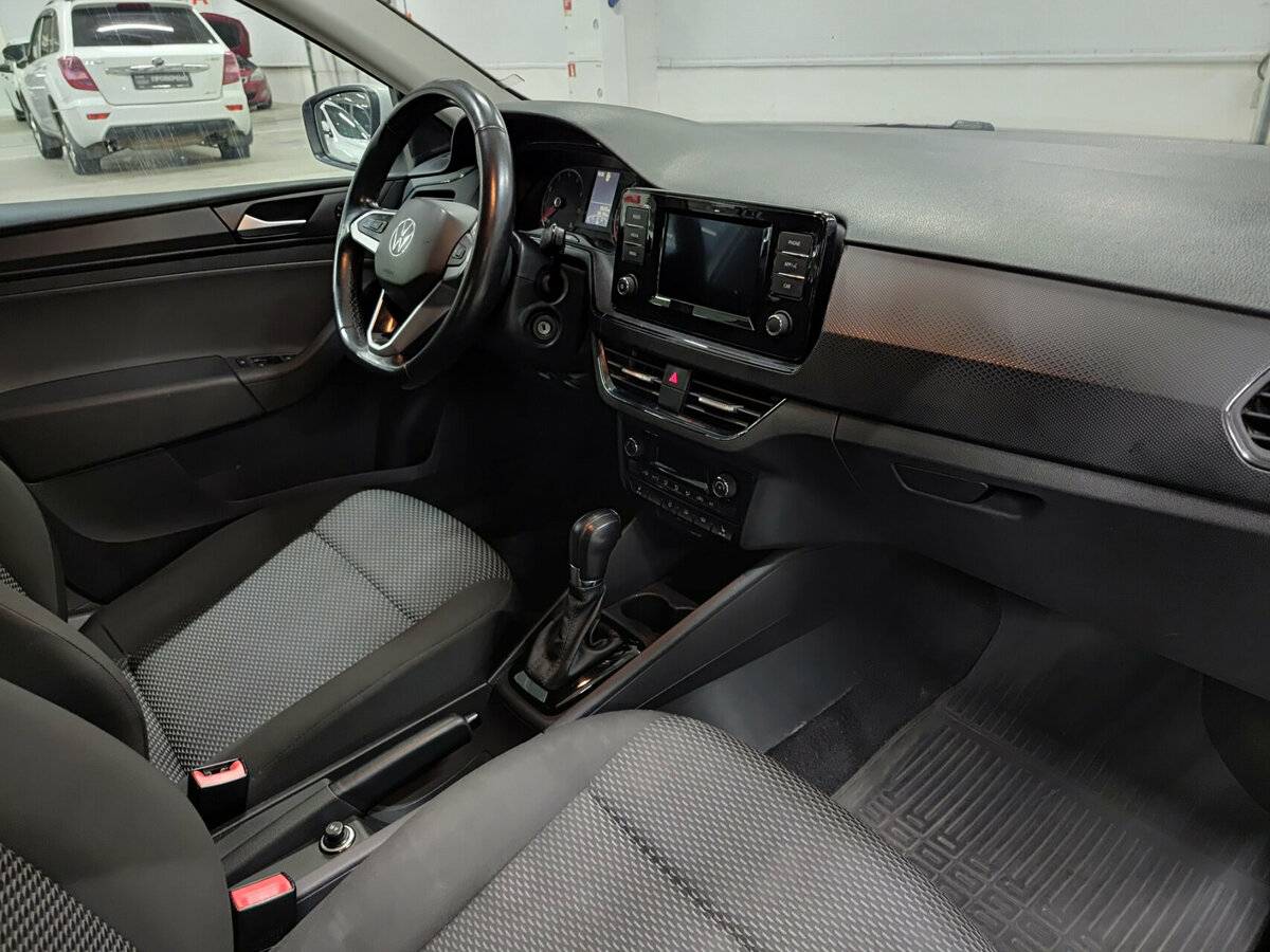 Volkswagen Polo VI, 2021 Фото №11